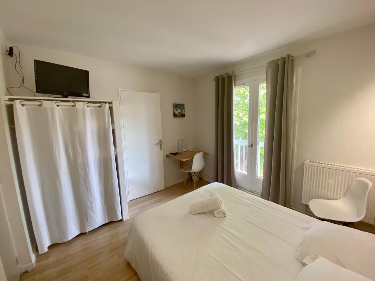 Hotel La Ferme D'En Chon Biscarrosse Kamer foto