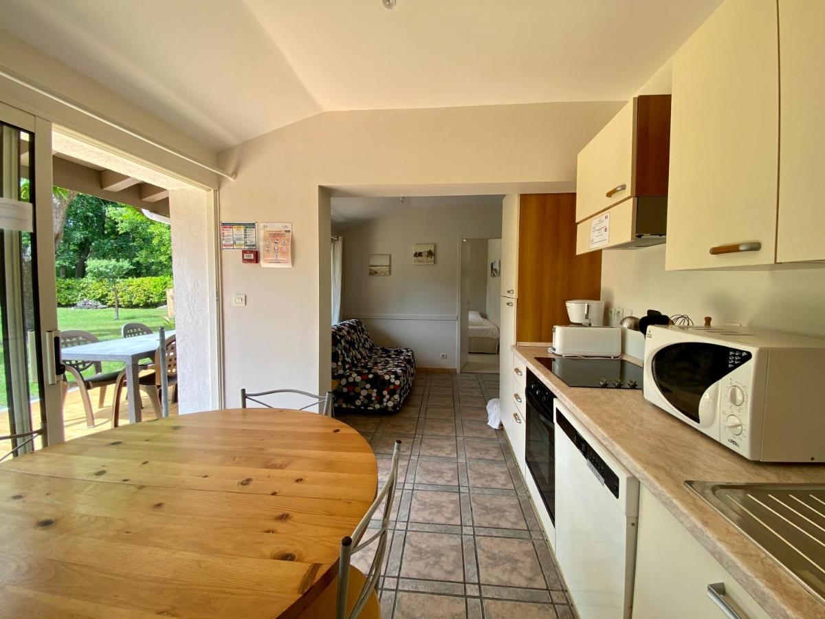 Hotel La Ferme D'En Chon Biscarrosse Kamer foto