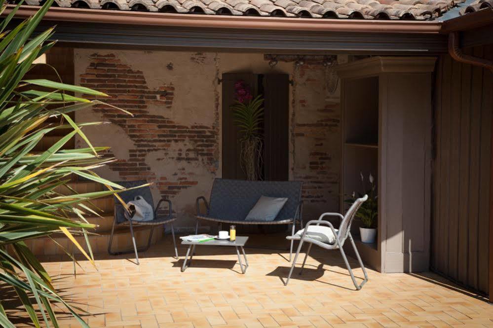Hotel La Ferme D'En Chon Biscarrosse Buitenkant foto